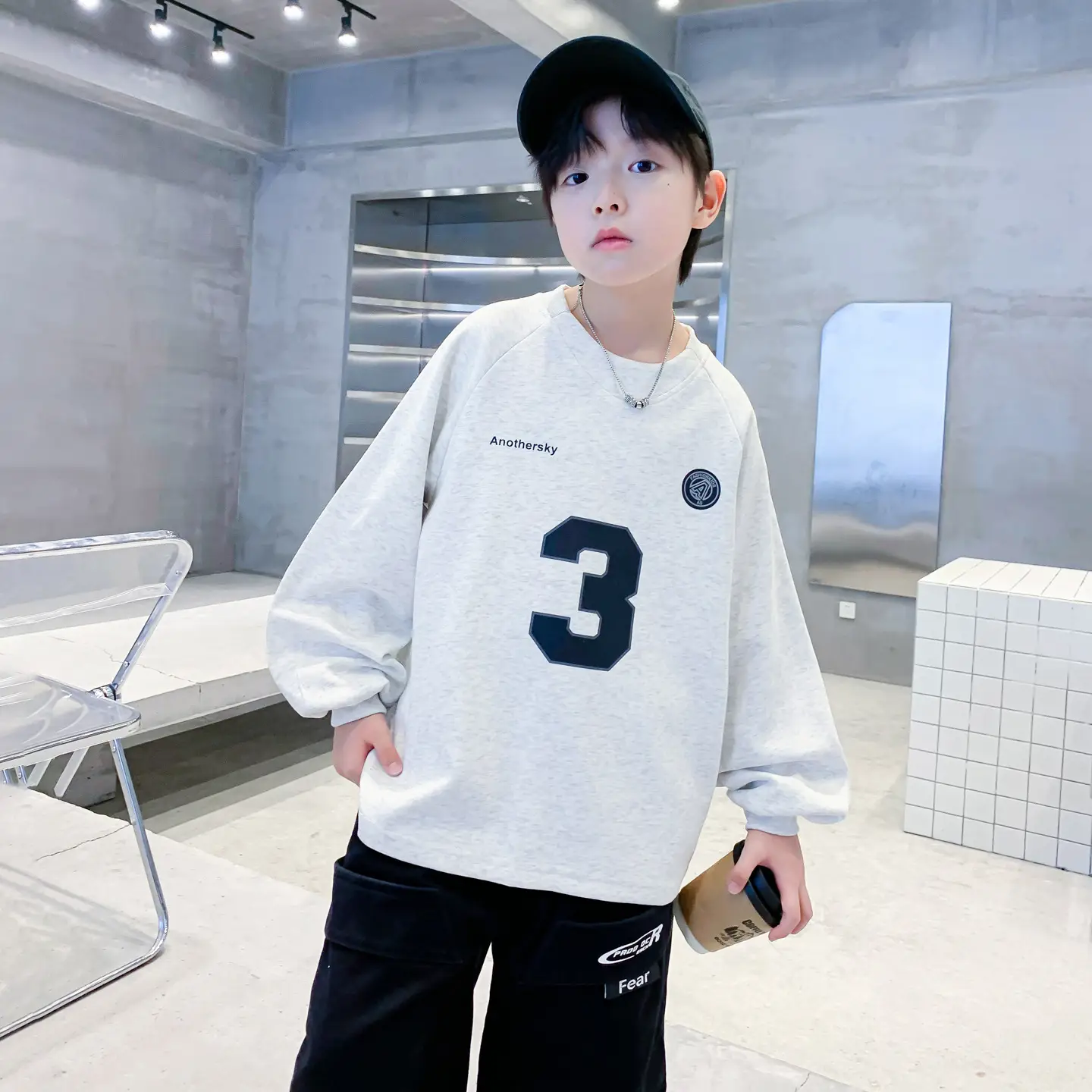 Boys White Oversized Sweatshirt Set with 3 Back Design - Image 3