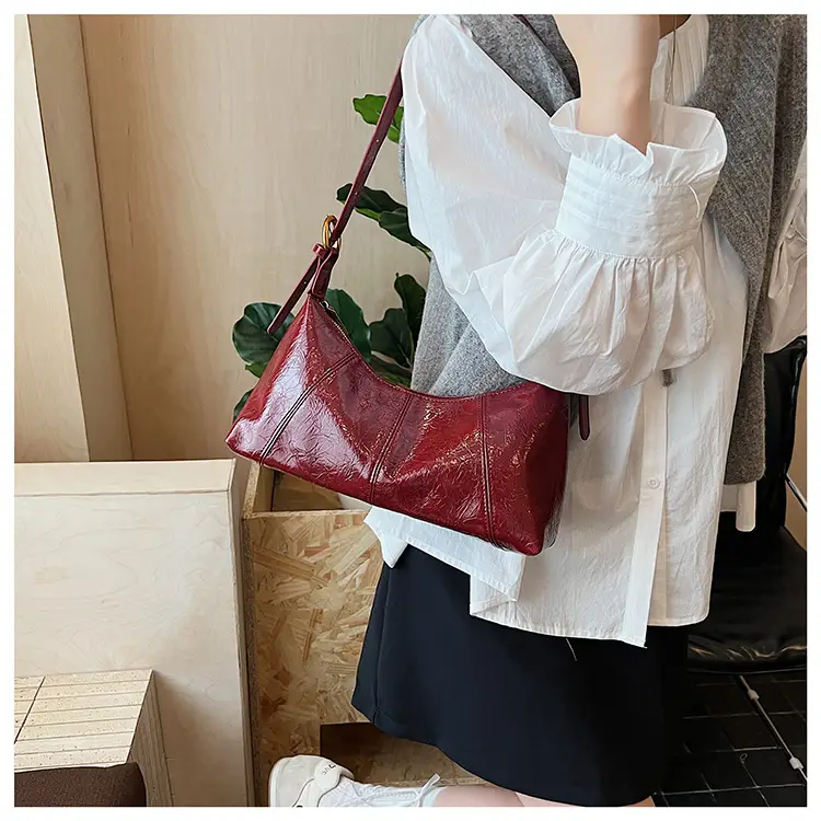 Brown Leather Shoulder Crossbody Bag for Women 2025 — feature 17