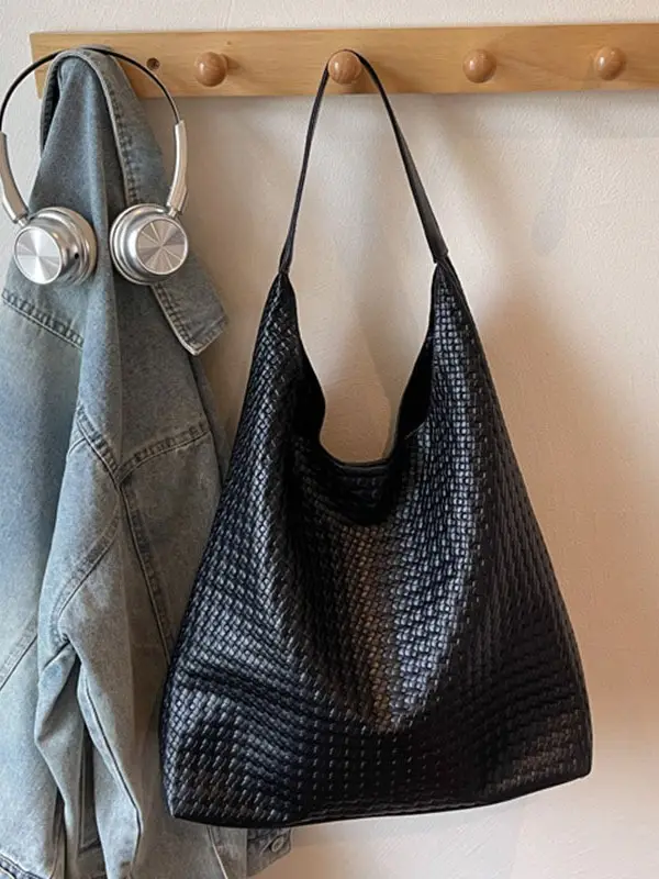 Black Textured Shoulder Bag for Women, Large Capacity, 2026 New Autumn Winter Set - Image 4