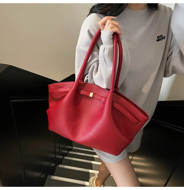 Brown Pleated Shoulder Bag for Women 2025 — feature 15