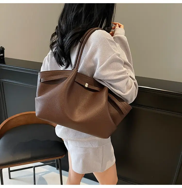 Brown Pleated Shoulder Bag for Women 2025 — feature 22