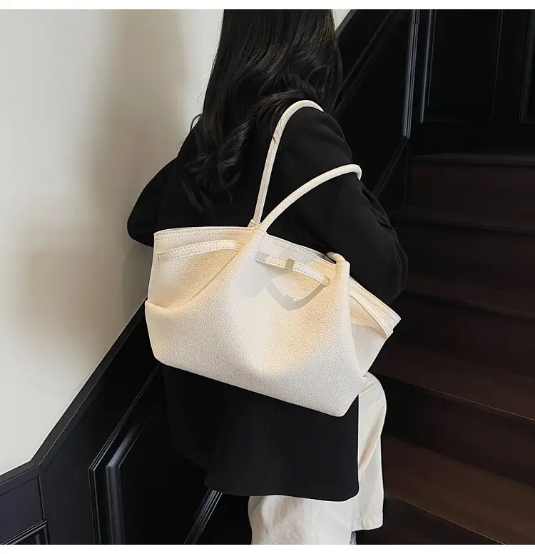 Brown Pleated Shoulder Bag for Women 2025 — feature 26