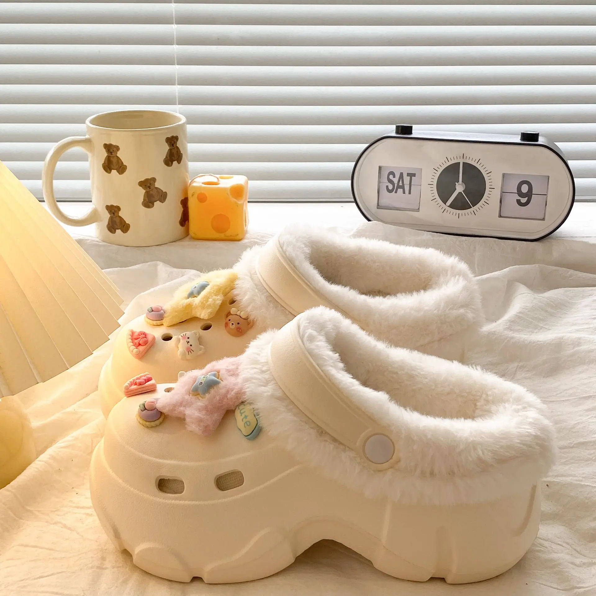 Women's Fleece Lined Clogs Winter Slippers Cream - Image 8