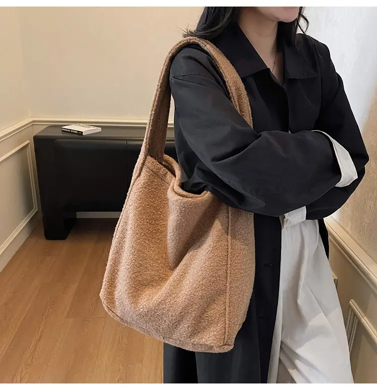 Korean Textured Commuter Bag Women Brown 2025 — feature 17