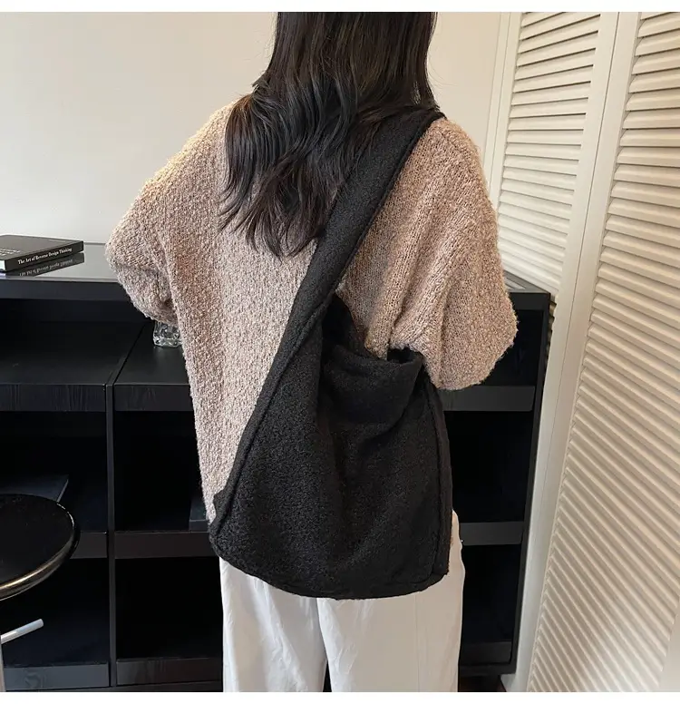 Korean Textured Commuter Bag Women Brown 2025 — feature 22