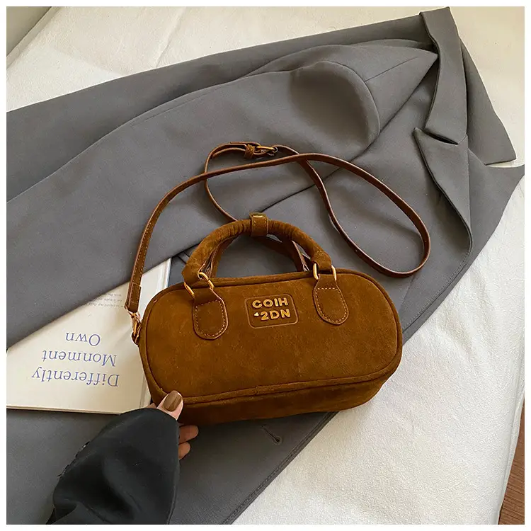 Frosted Women's Shoulder Crossbody Bag with Pendant — feature 18