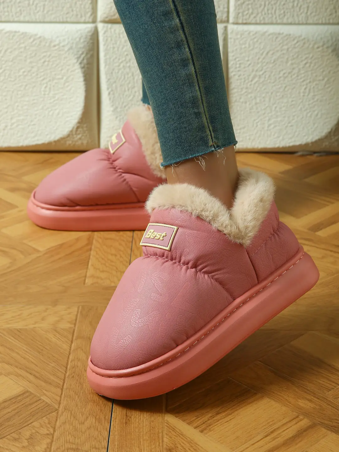 Pu Leather Cotton Slippers for Women in Autumn and Winter, Warm Home Eva Thick-Soled Non-Slip Indoor and Outdoor Wear Waterproof Fleece-Lined Cotton Slippers for Women — feature 4