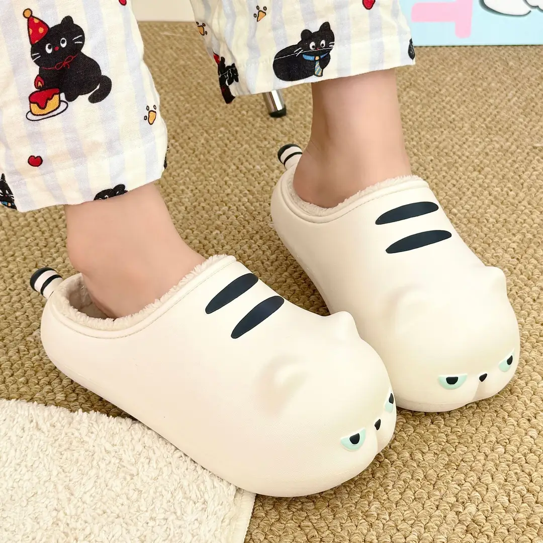 Cute Cotton Slippers for Women to Wear Outside, Cartoon Garfield Baotou Cotton Slippers, Versatile, Comfortable, Warm, Home Waterproof in Winter - Image 2