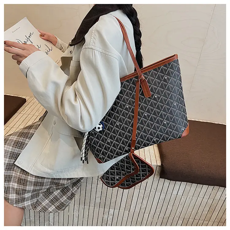 Women Large Capacity Tote Bag with Leather Handle Set — feature 17