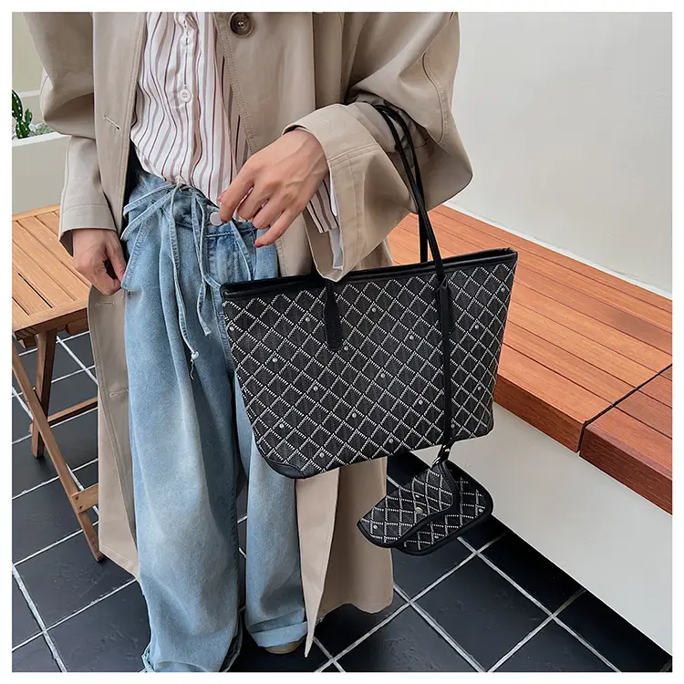 Women Large Capacity Tote Bag with Leather Handle Set — feature 39