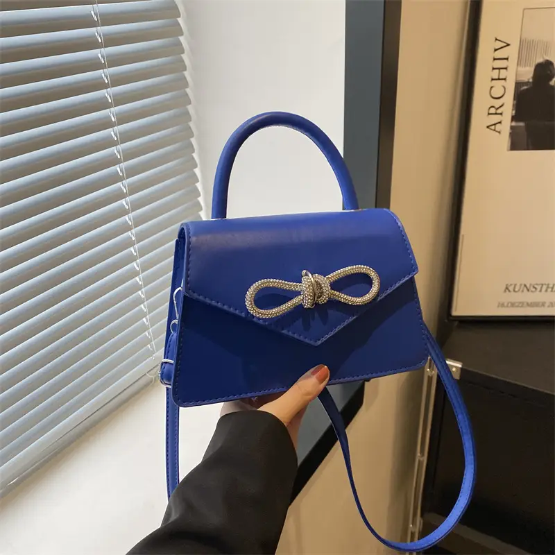 Green Bow Stitching Women's Shoulder Bag - Image 2