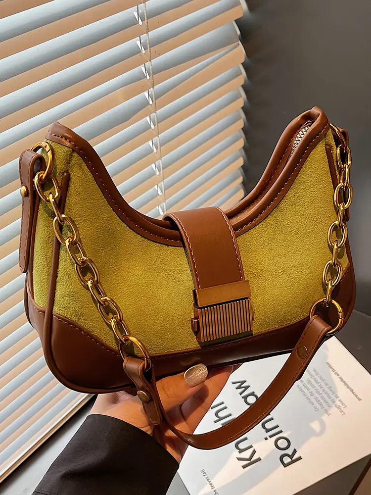 French Retro Crossbody Bag for Women Brown Leather with Gold Chain - Image 6