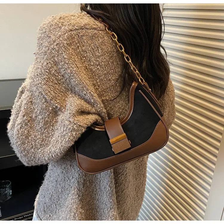 French Retro Crossbody Bag for Women Brown Leather with Gold Chain — feature 23