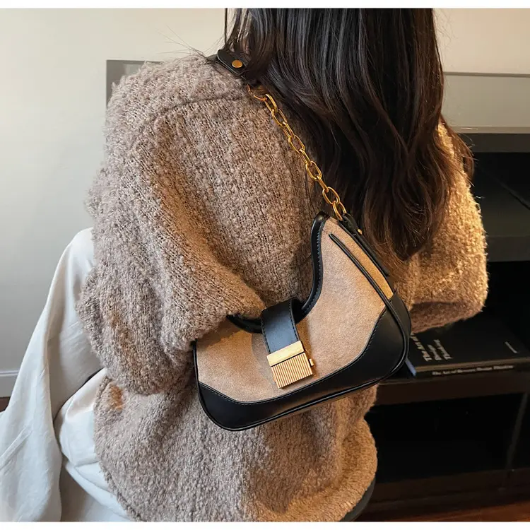 French Retro Crossbody Bag for Women Brown Leather with Gold Chain — feature 25