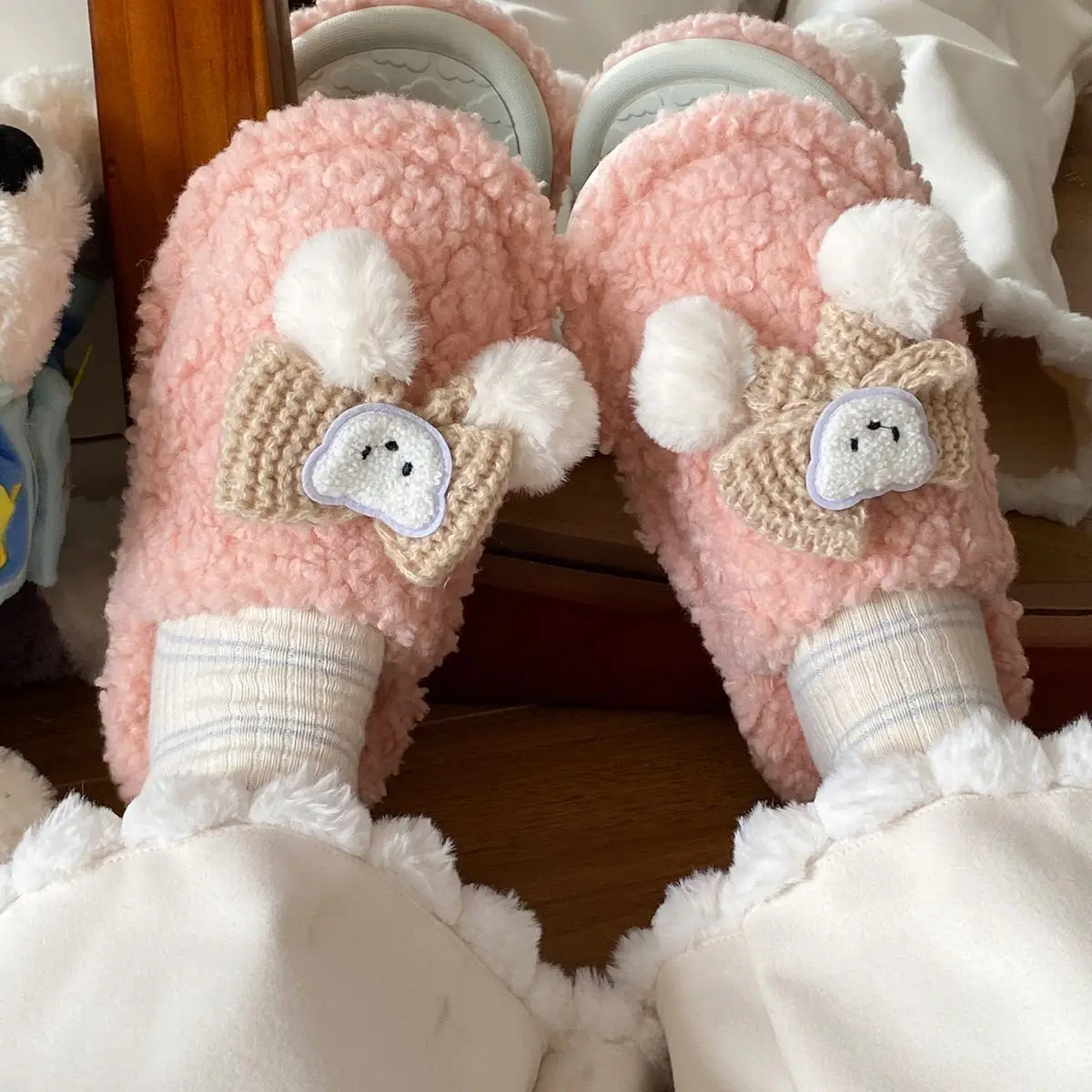 Soft Bear Cartoon Flats for Women 2025 Winter — feature 25