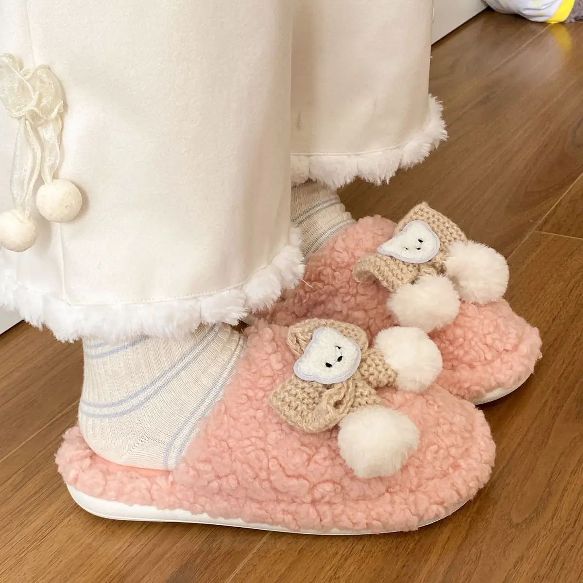 Soft Bear Cartoon Flats for Women 2025 Winter — feature 30