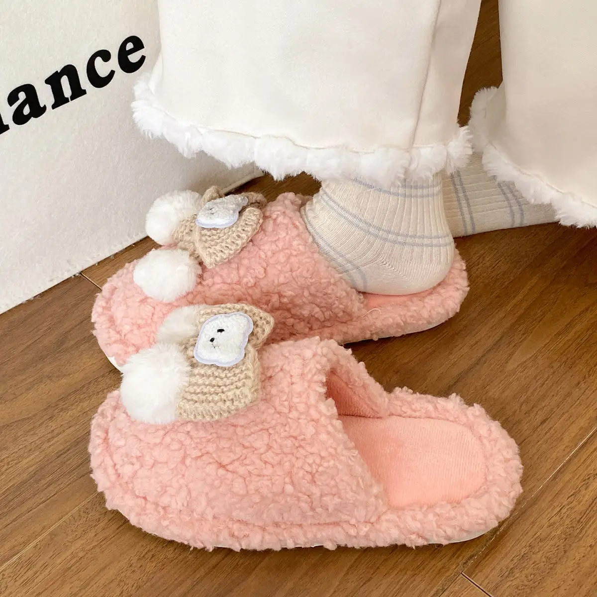 Soft Bear Cartoon Flats for Women 2025 Winter — feature 31