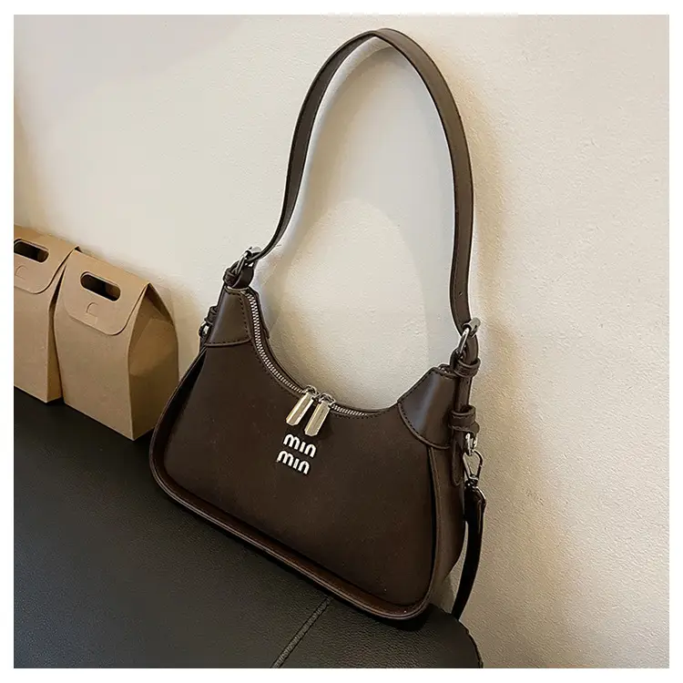 Retro Women's Shoulder Crossbody Bag 2025 — feature 16