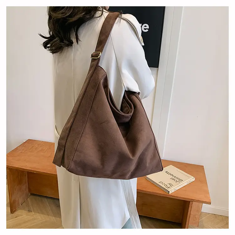 Retro Brown Underarm Bag for Women 2025 — feature 13