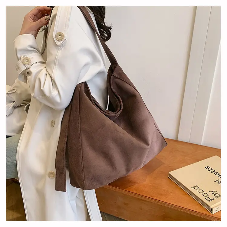 Retro Brown Underarm Bag for Women 2025 — feature 14