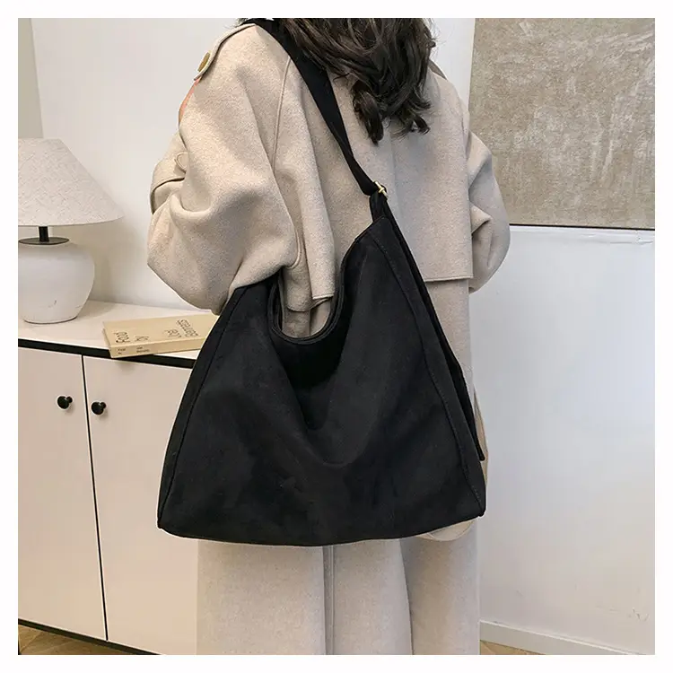 Retro Brown Underarm Bag for Women 2025 — feature 17