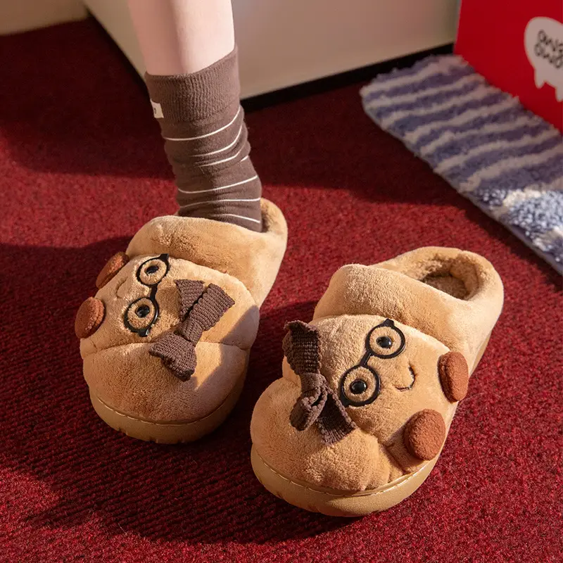Autumn and Winter Slippers for Women to Wear at Home and Outside, Fashionable and Casual, Non-Slip, Warm, Lightweight, Cartoon Anime Couple Cotton Shoes - Image 4