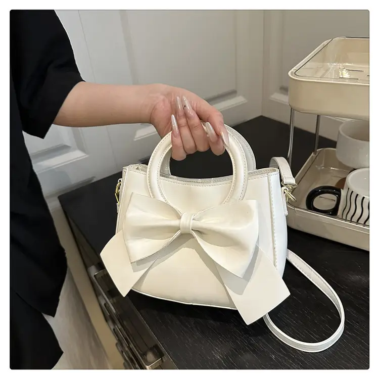 Black Bow Handbag for Women 2025 Trendy Leather — feature 11