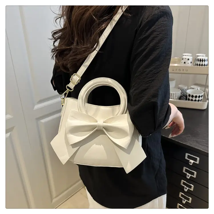 Black Bow Handbag for Women 2025 Trendy Leather — feature 12