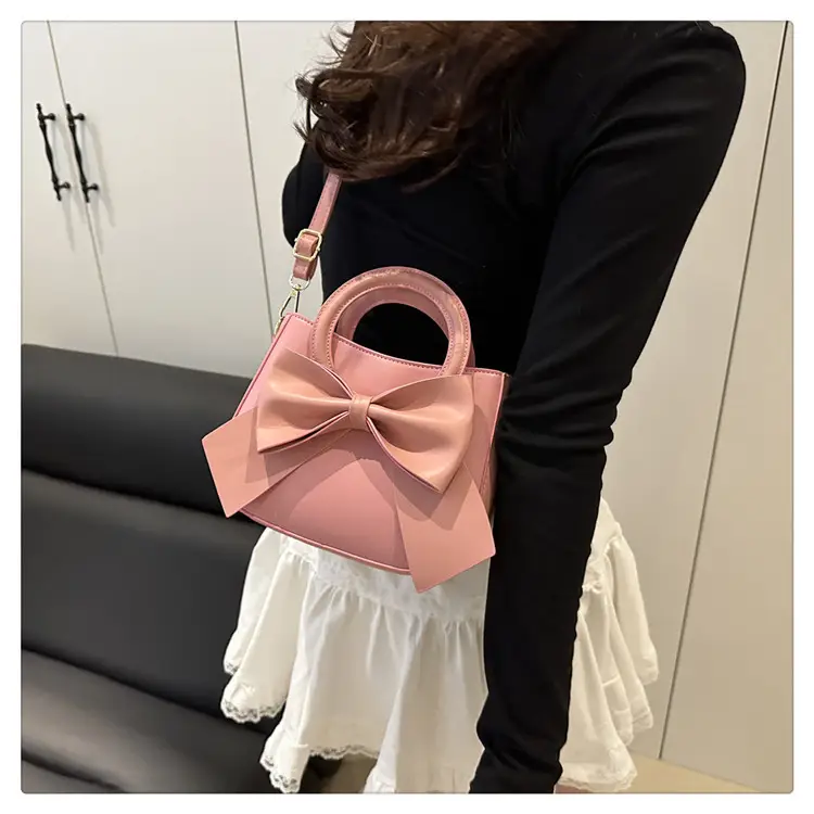 Black Bow Handbag for Women 2025 Trendy Leather — feature 19