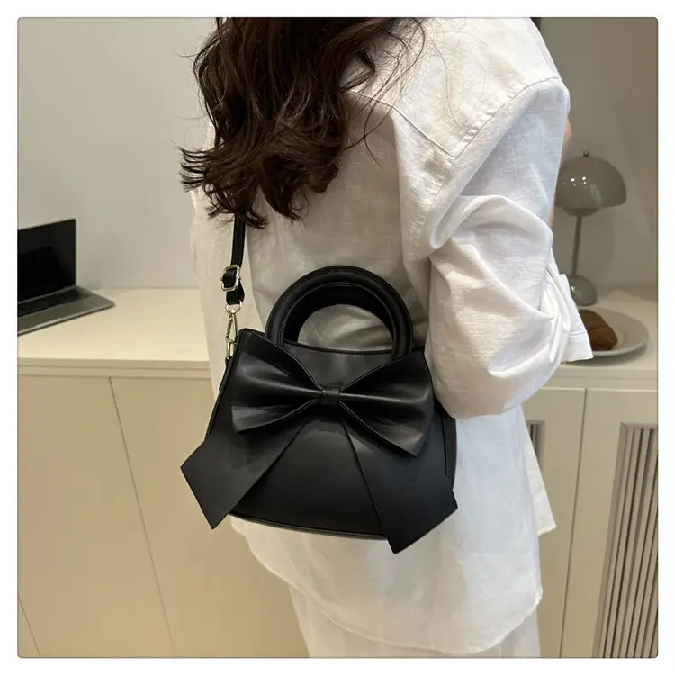 Black Bow Handbag for Women 2025 Trendy Leather — feature 22