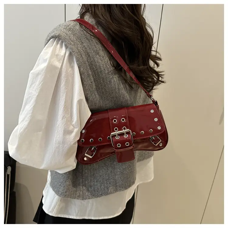 Women's Rivet Underarm Bags 2025 Autumn New Niche Fashion — feature 24