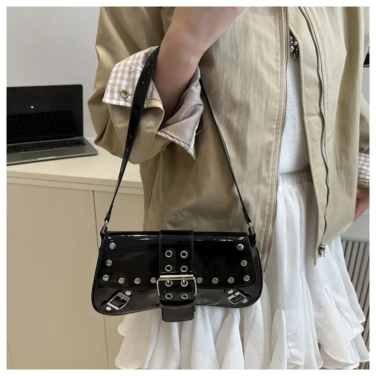 Women's Rivet Underarm Bags 2025 Autumn New Niche Fashion — feature 27