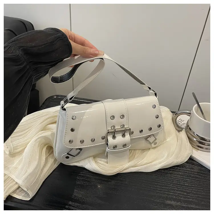 Women's Rivet Underarm Bags 2025 Autumn New Niche Fashion — feature 36