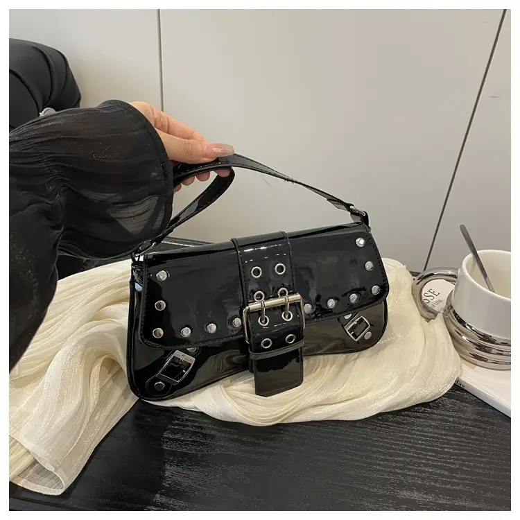 Women's Rivet Underarm Bags 2025 Autumn New Niche Fashion — feature 39