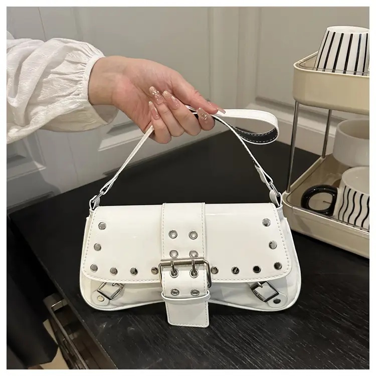 Women's Rivet Underarm Bags 2025 Autumn New Niche Fashion — feature 7