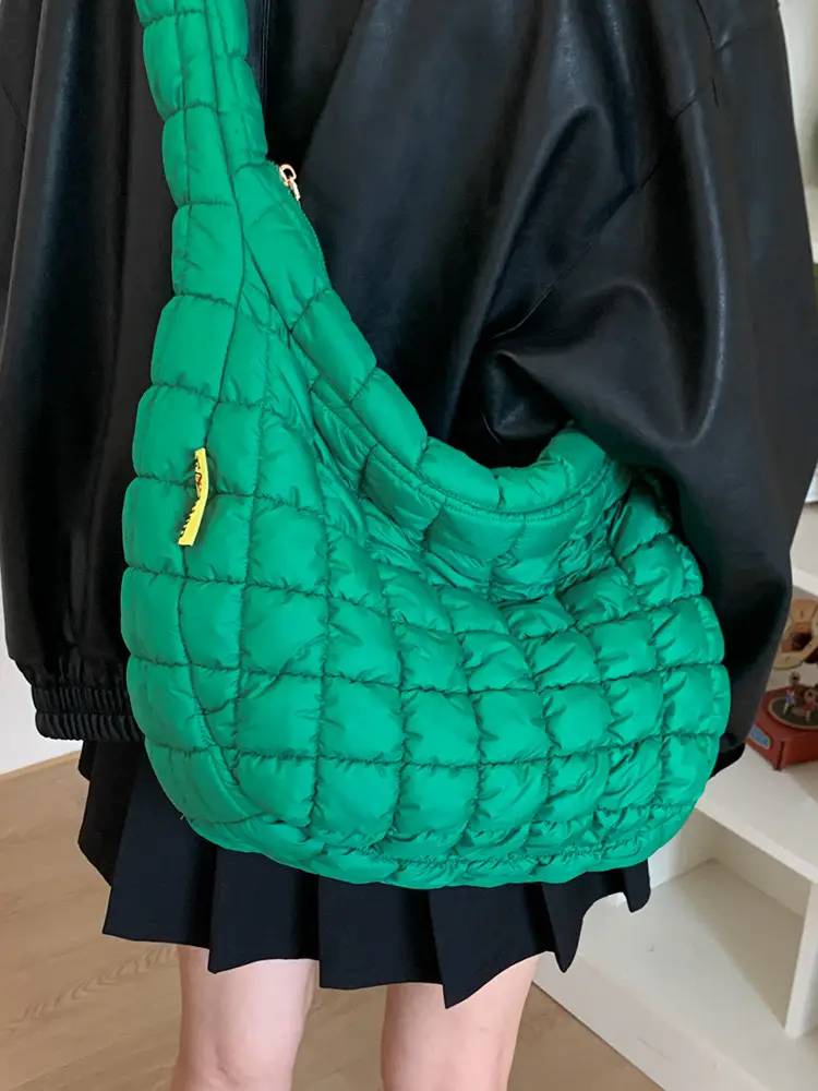 2025 Korean New Pleated White Shoulder Bag