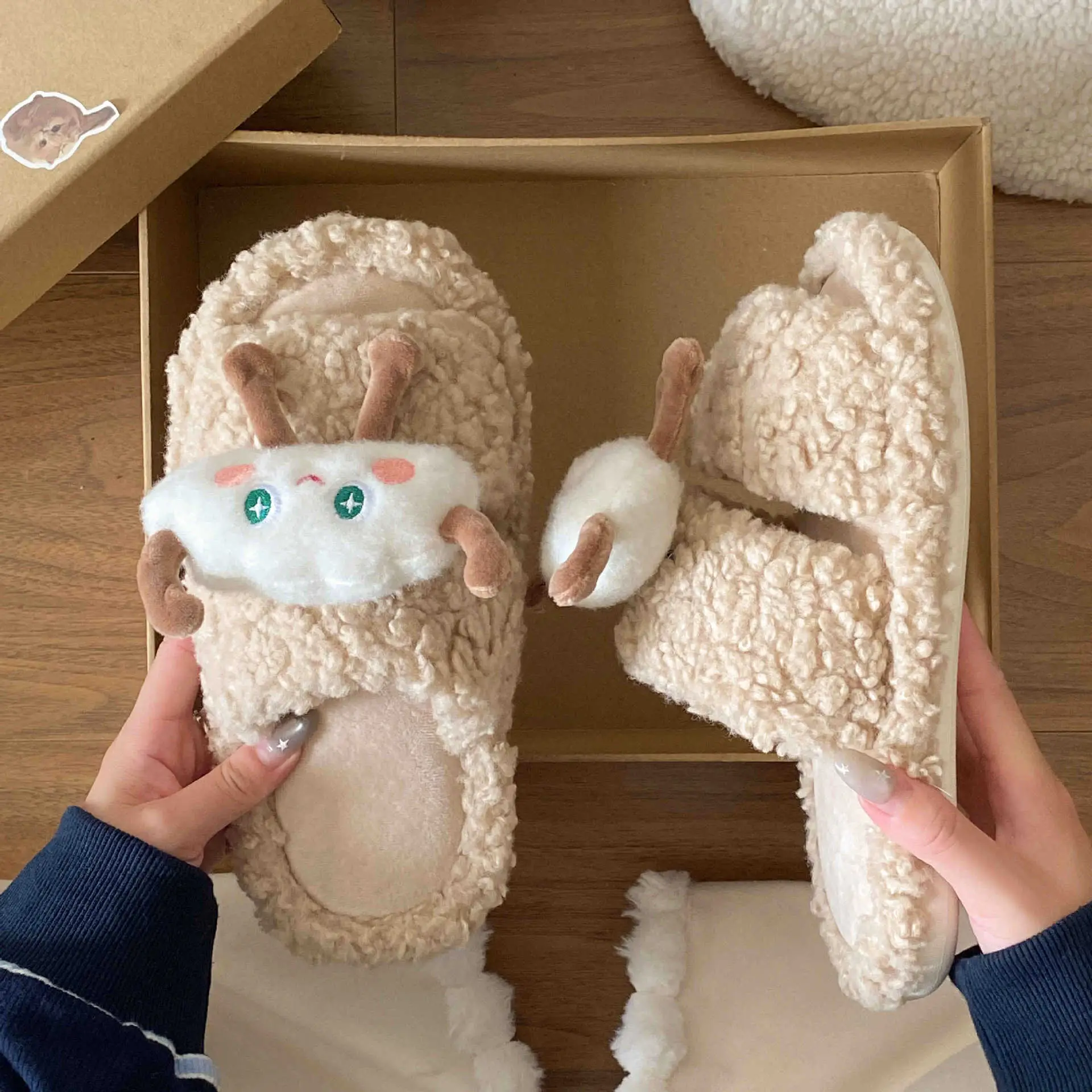 Winter Furry Cloud Slippers for Women Non-Slip Cotton - Image 3