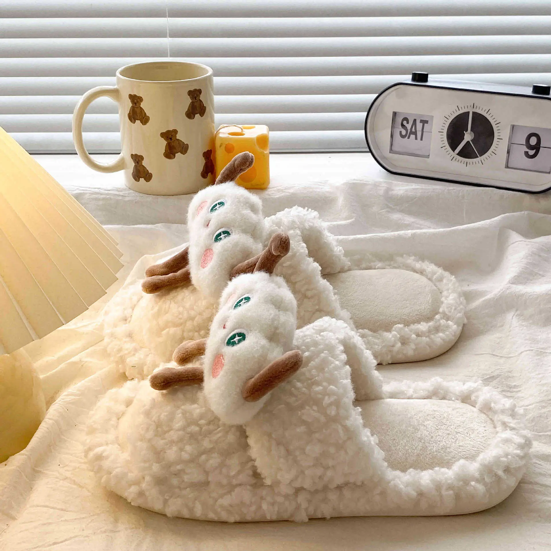 Winter Furry Cloud Slippers for Women Non-Slip Cotton - Image 5