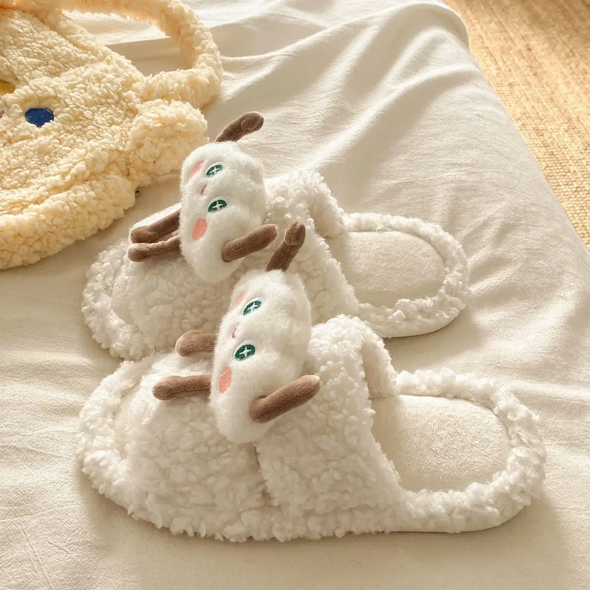 Winter Furry Cloud Slippers for Women Non-Slip Cotton — feature 23