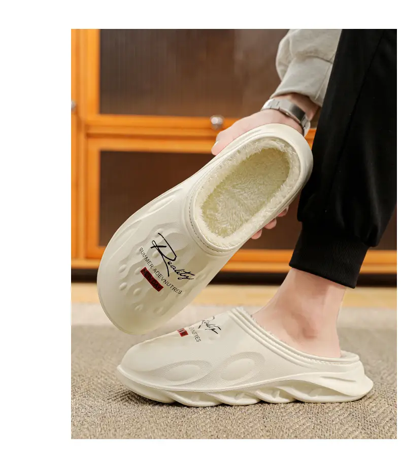 Men's Cotton Slippers, Winter Velvet Warm Home Cotton Shoes, Heel-Covering Outer Wear, Non-Slip and Waterproof Men's Slippers — feature 16