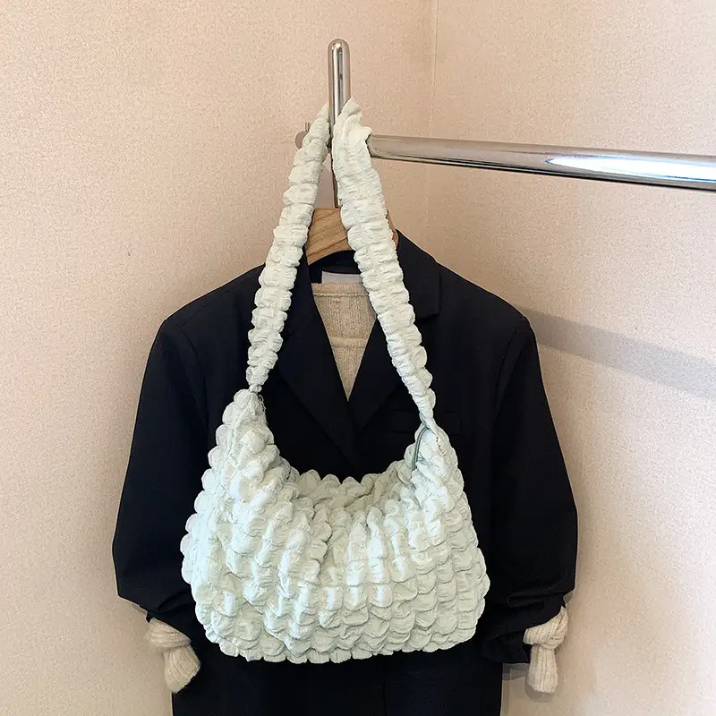Pure Color Heart Cloud Shoulder Bag for Women 2025 - Image 4