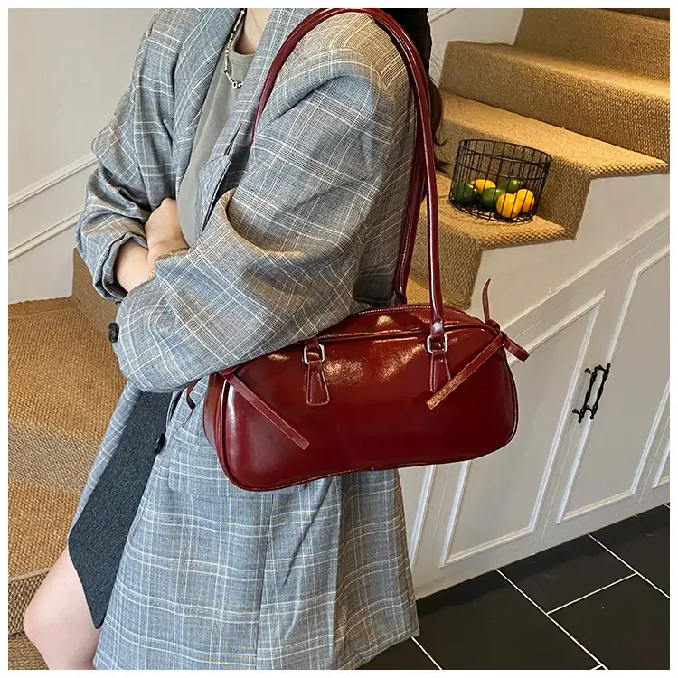 Women's Red Leather Satchel Shoulder Bag 2025 — feature 18