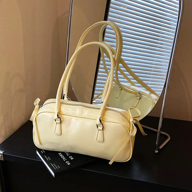 Women's Red Leather Satchel Shoulder Bag 2025 - Image 4