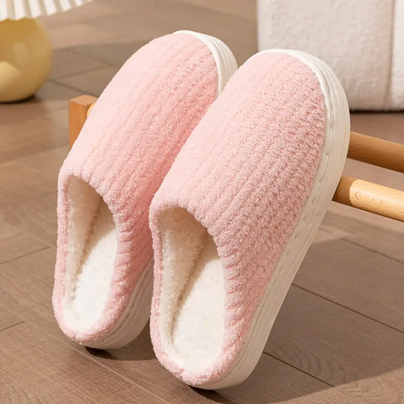 Cotton Slippers for Autumn and Winter, Comfortable and Thick, Popular Indoor Home Use, Non-Slip, Warm, with a Soft Feel, Suitable for Postpartum Use