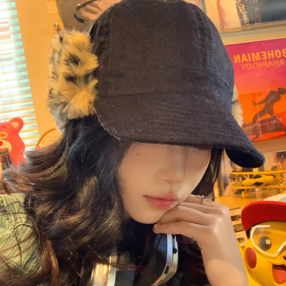 Women Plush Japanese Trapper Hat with Leopard Print - Image 6