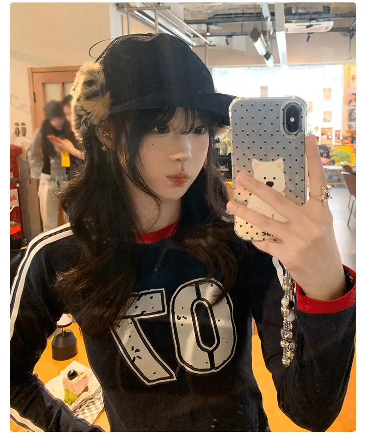 Women Plush Japanese Trapper Hat with Leopard Print — feature 12