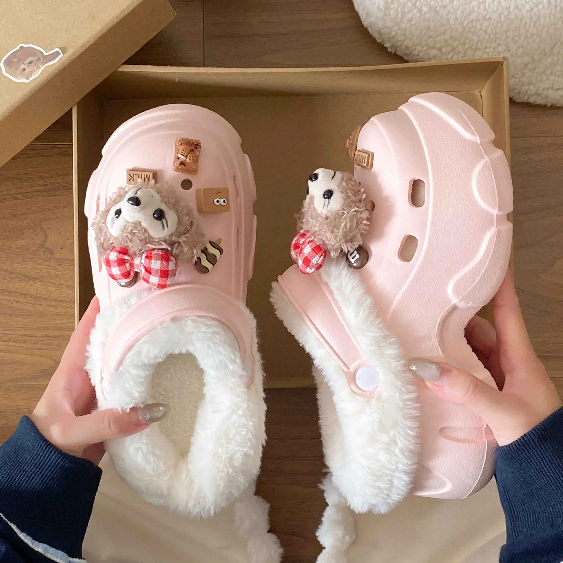 Women's Fleece Lined Clogs with Bear Design - Image 6