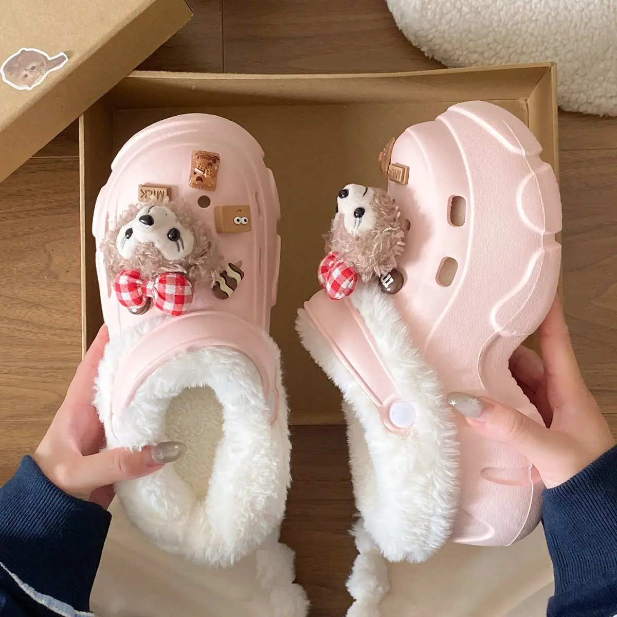 Women's Fleece Lined Clogs with Bear Design — feature 28