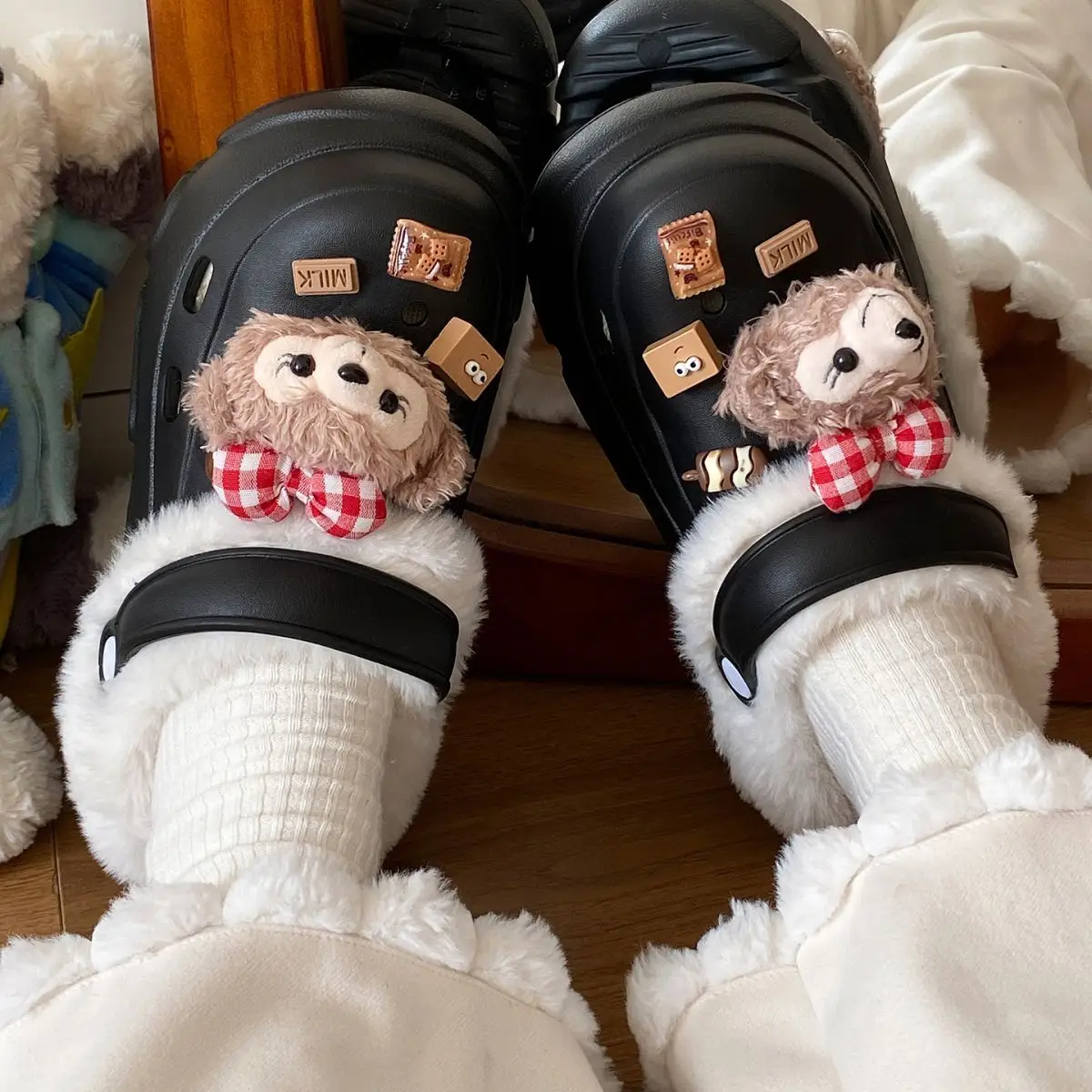 Women's Fleece Lined Clogs with Bear Design — feature 36