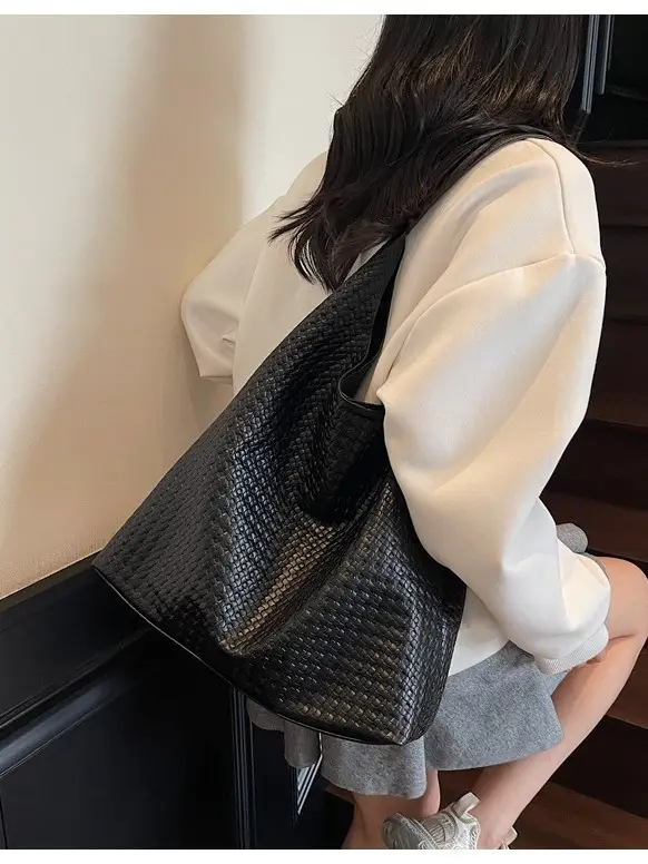 Black Mesh Crossbody Bag for Women Large Capacity